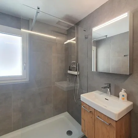 Waldrain 5 *